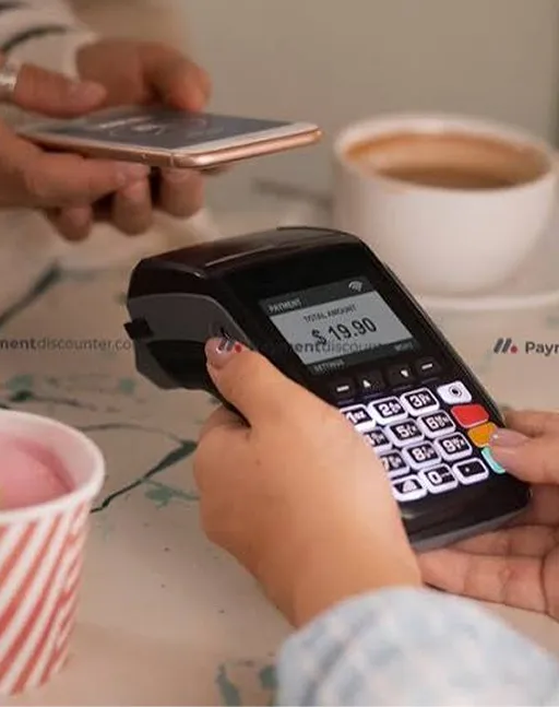 Ingenico Move5000 in a store